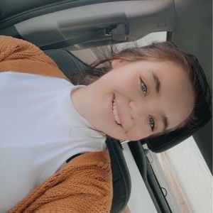 Meet your Posher, Taylor